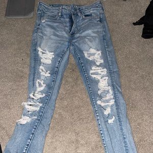 American eagle ripped jeans